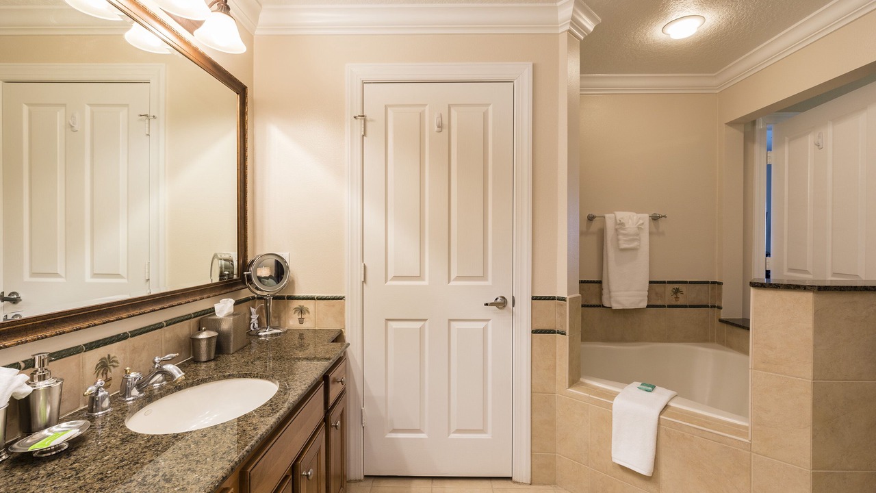 Photo of Bathroom in Reunion