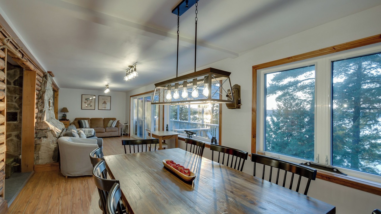 Photo of Livingroom in Baysville