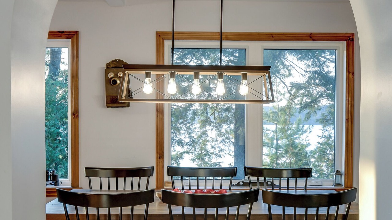 Photo of Livingroom in Baysville