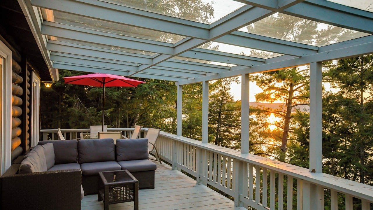 Photo of Patio Balcony in Baysville