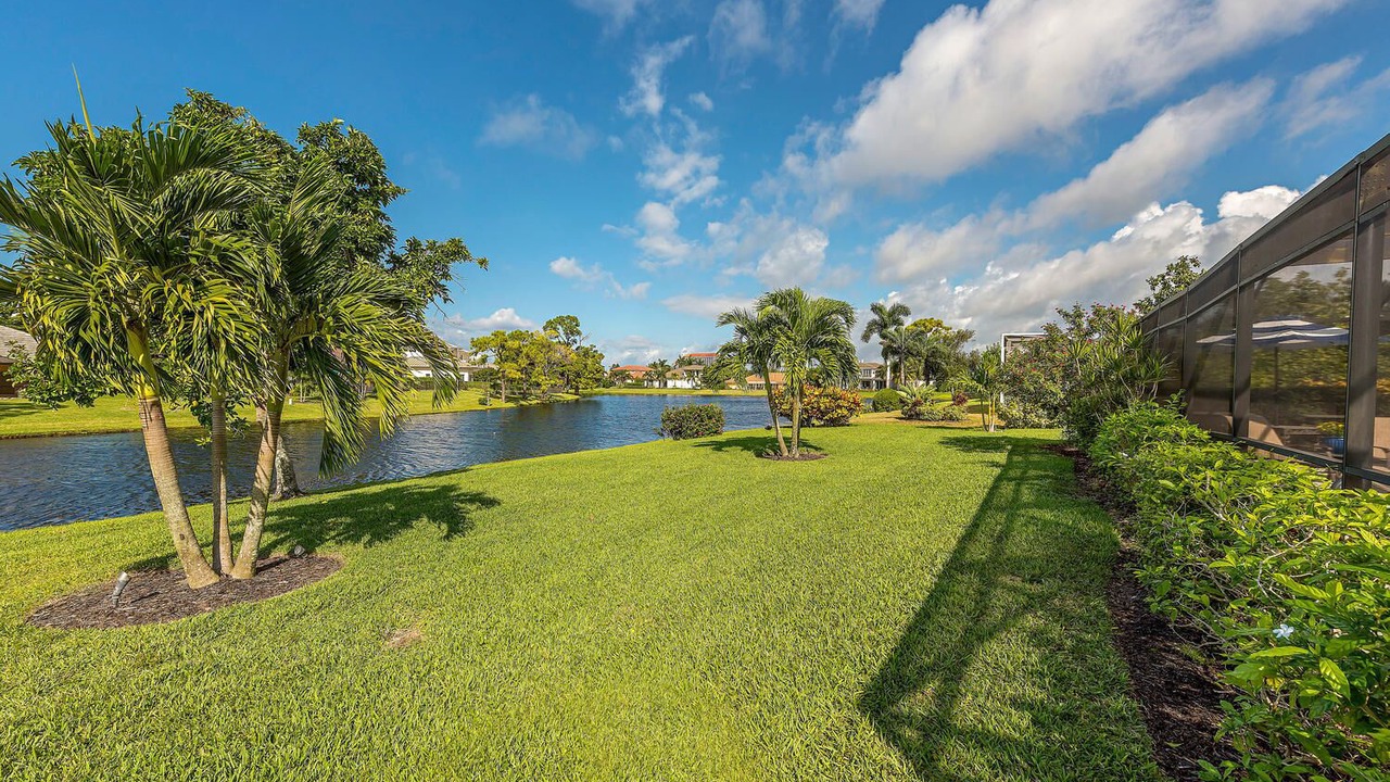 Photo of Outdoor in Park Shore