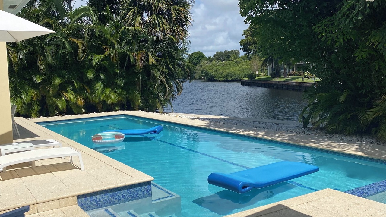 Photo of Outdoor in Wilton Manors