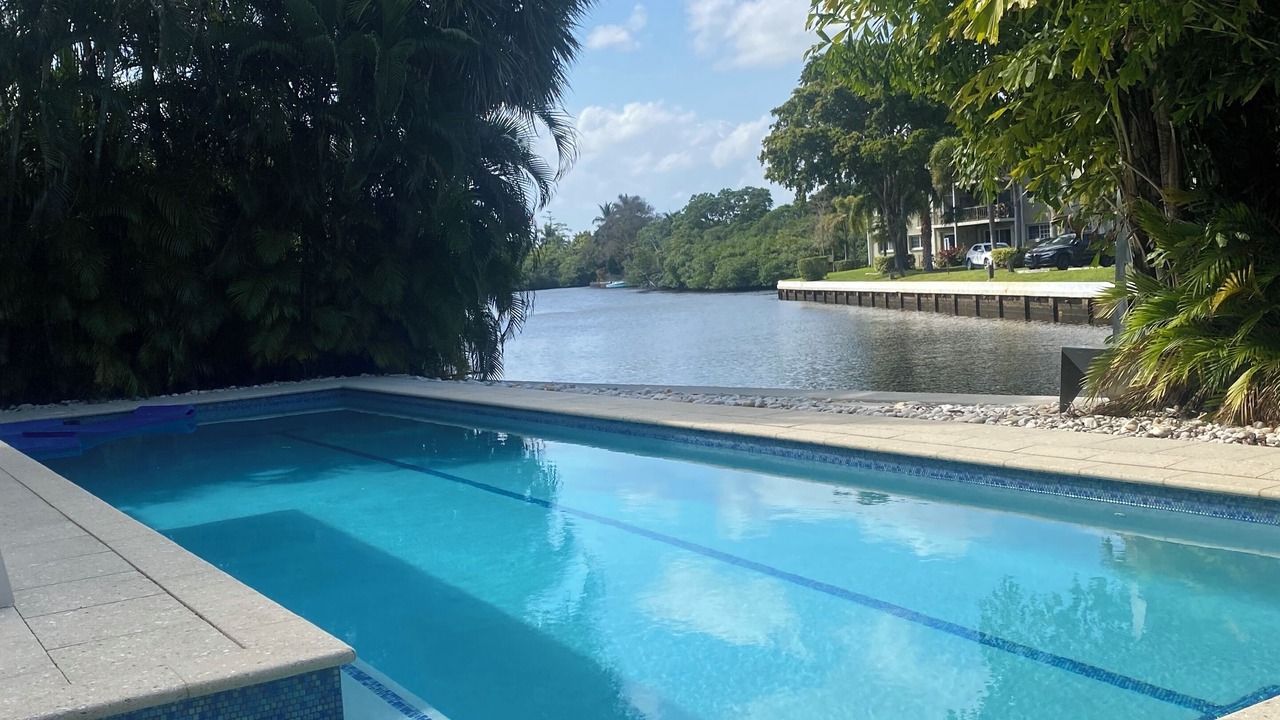 Photo of Outdoor in Wilton Manors