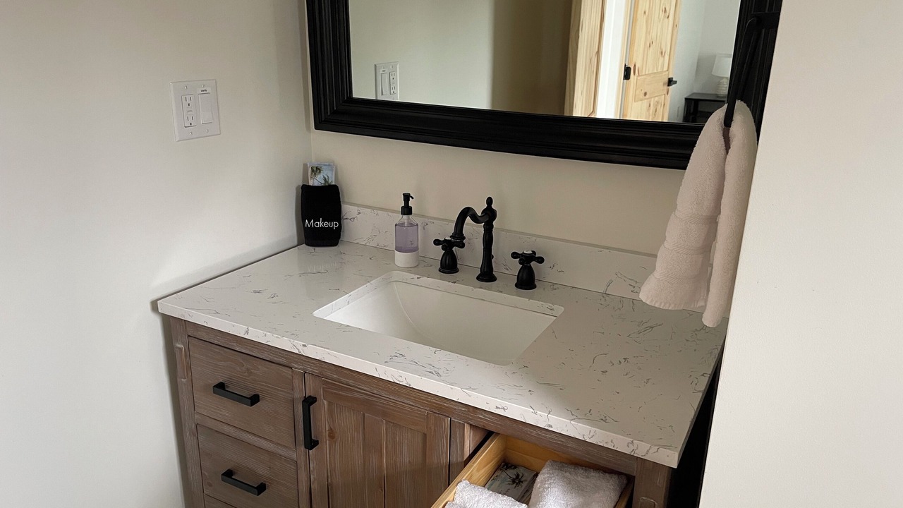 Photo of Bathroom in Burdett