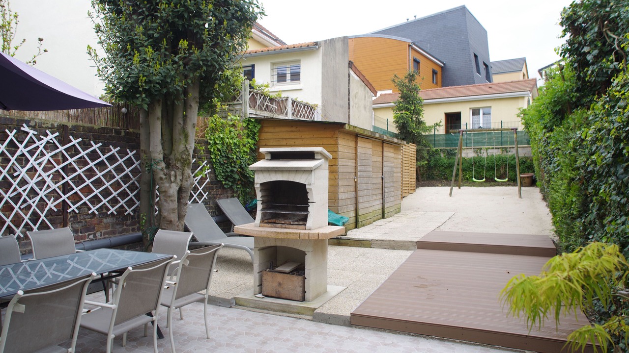 Photo of Outdoor in Plateau - Mont-Valerien