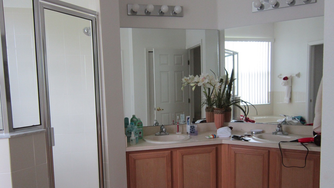Photo of Bathroom in Haines City