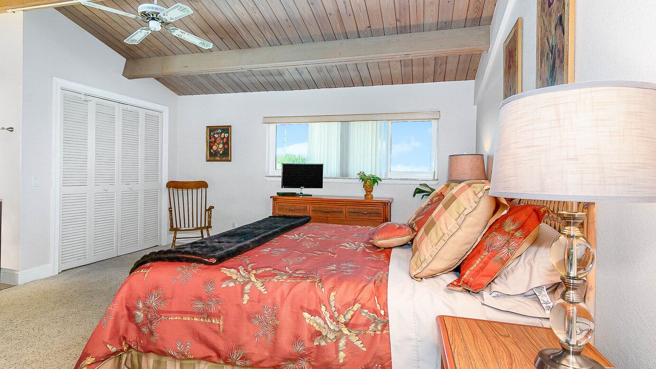 Photo of Bedroom in Melbourne Beach