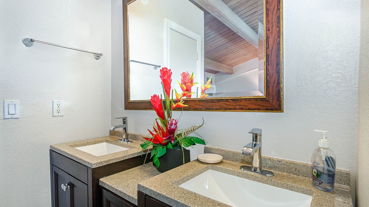 Photo of Bathroom in Melbourne Beach