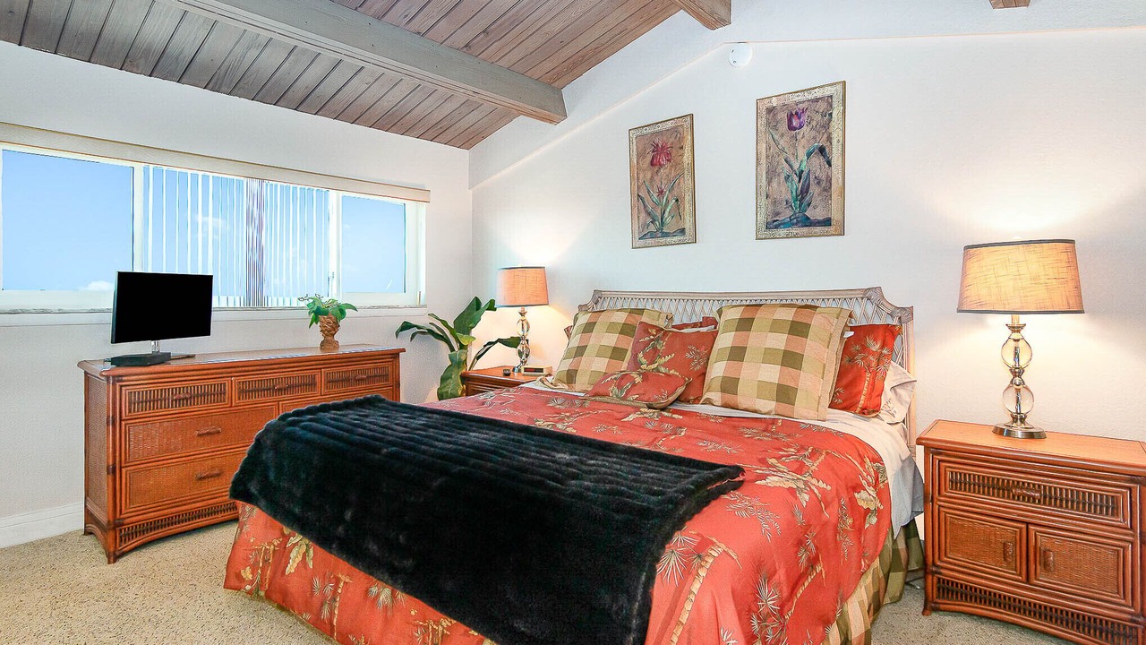 Photo of Bedroom in Melbourne Beach