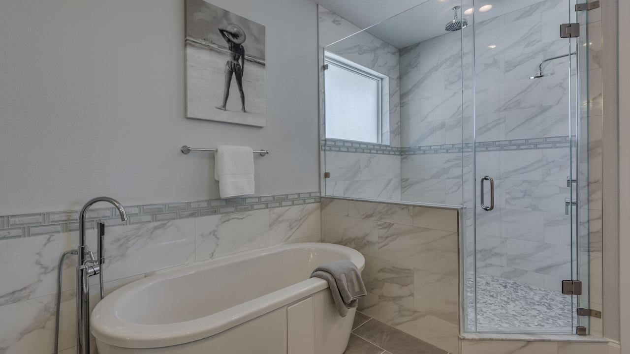 Photo of Bathroom in Treasure Island
