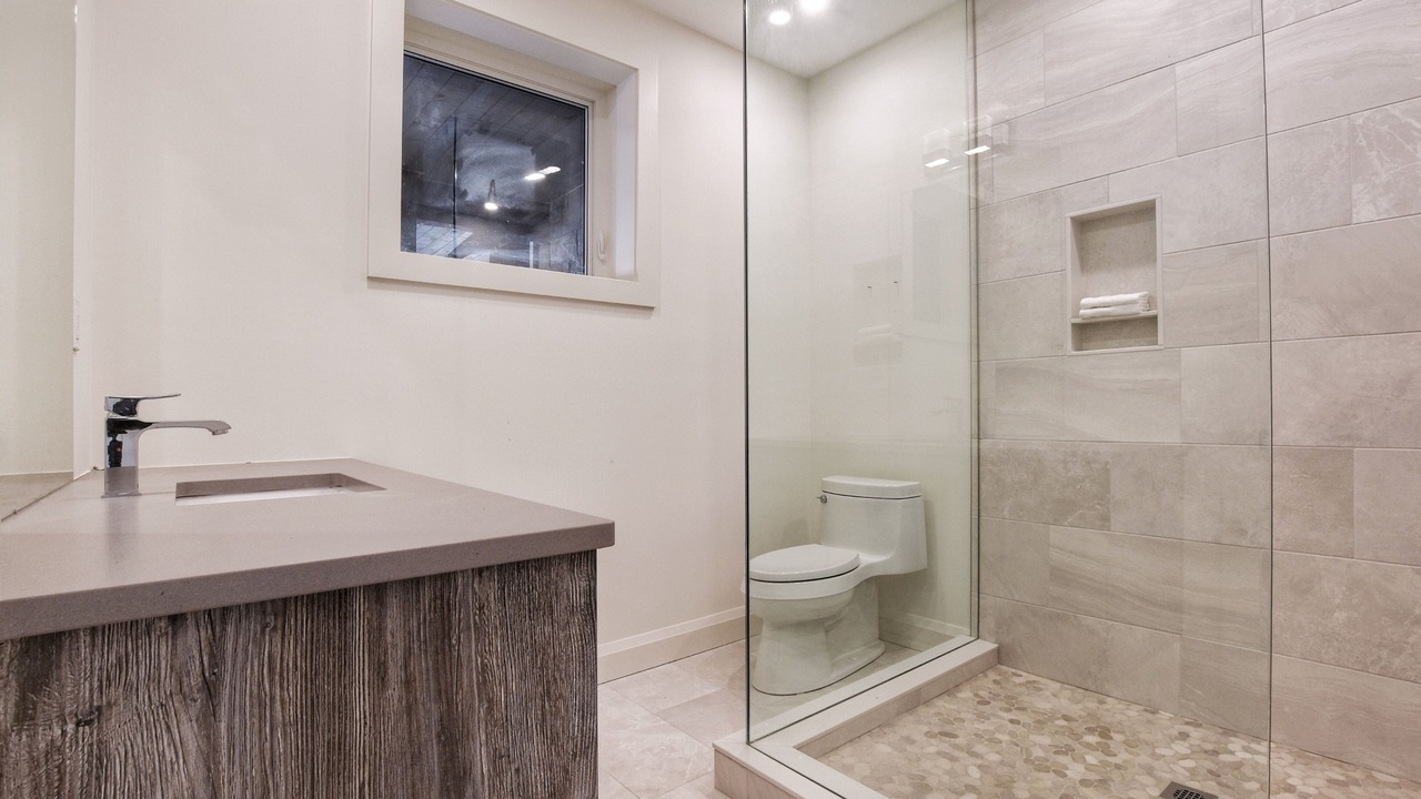 Photo of Bathroom in Dunnville