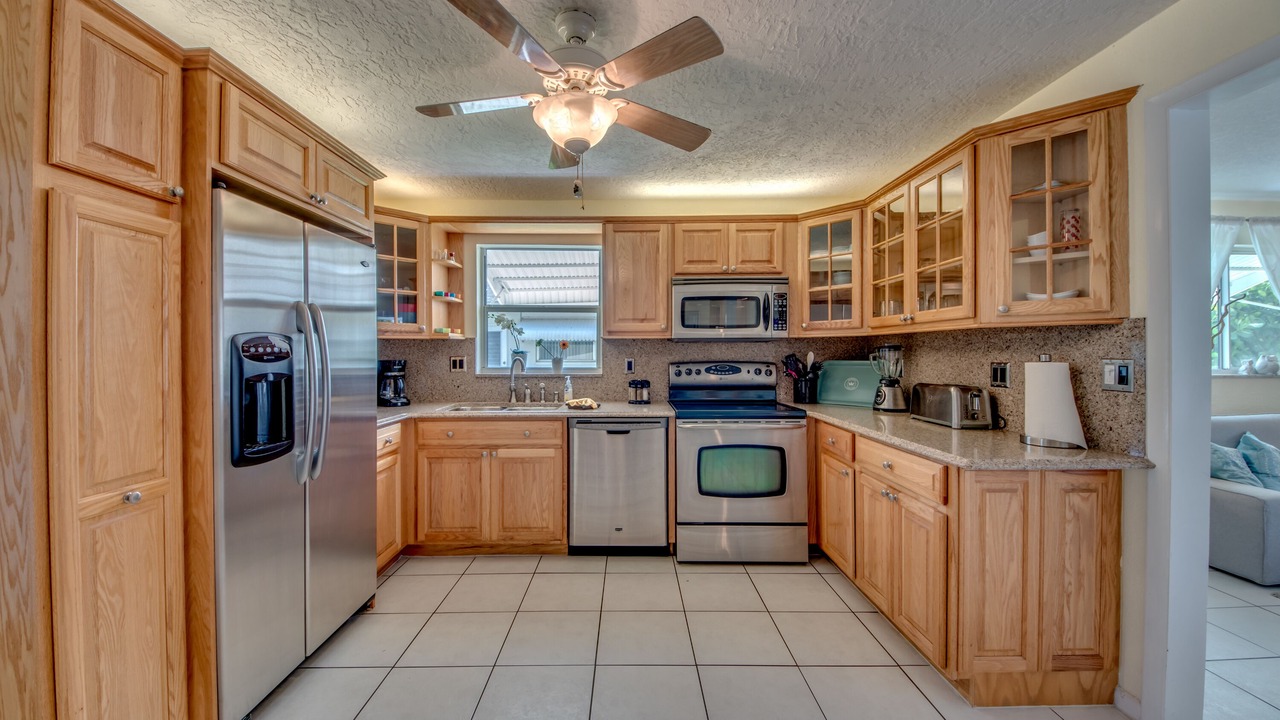 Photo of Kitchen in Caloosahatchee