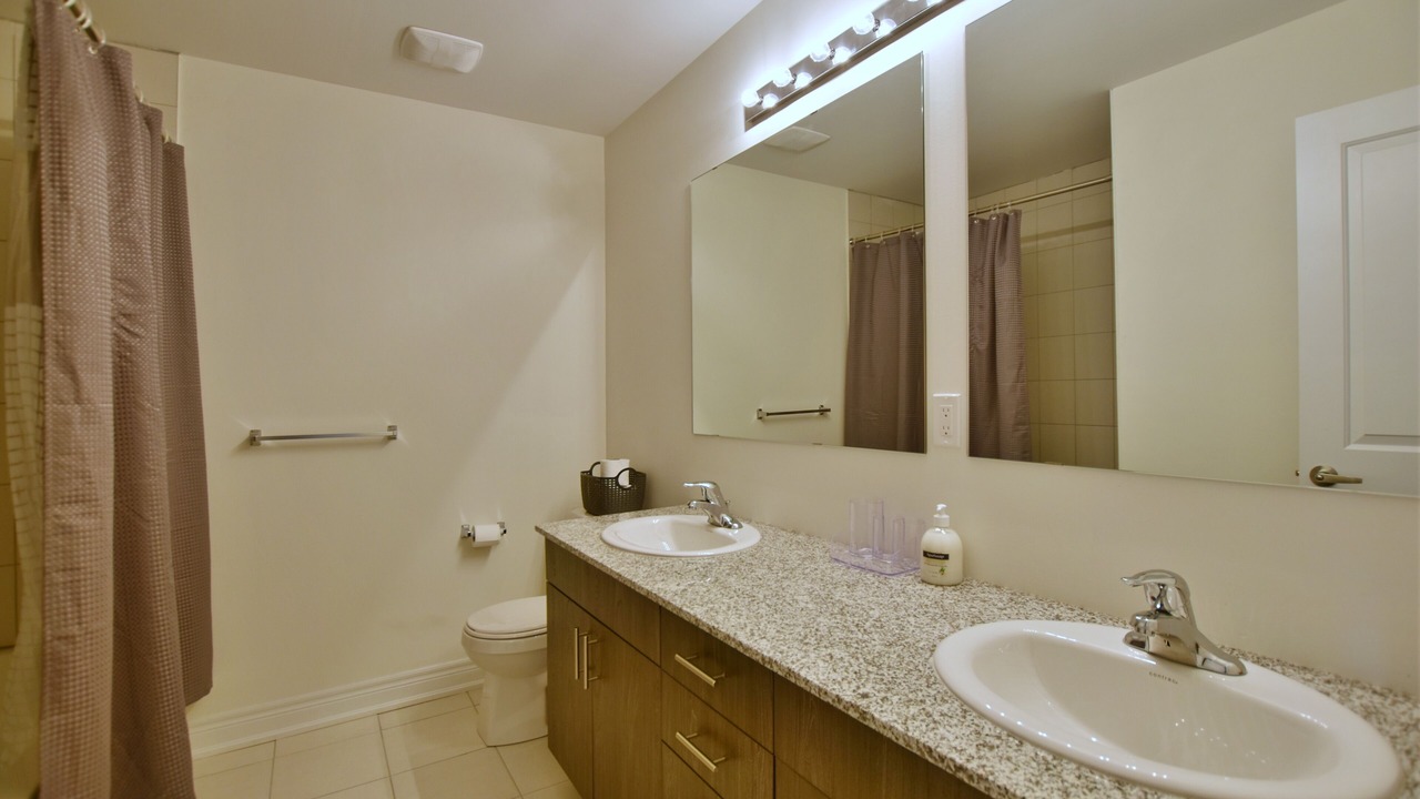 Photo of Bathroom in The Blue Mountains