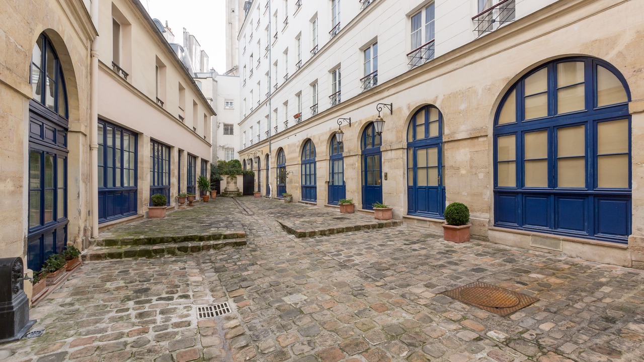 Photo of Outdoor in Quartier de la Monnaie