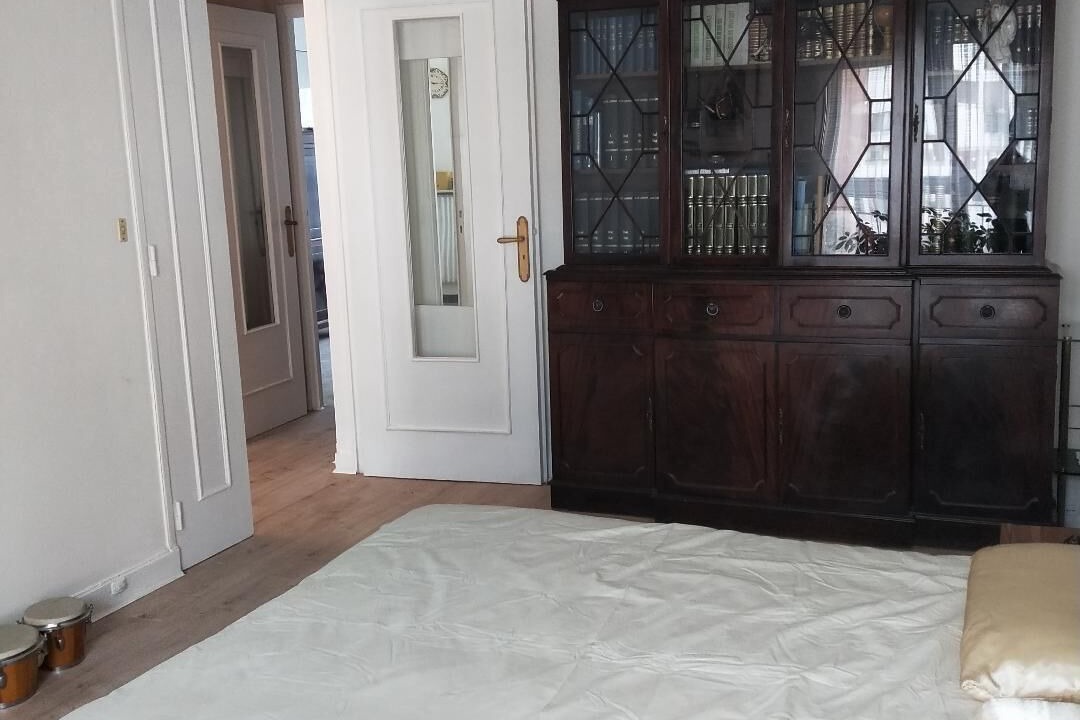 Photo of Bedroom in Saint-Fargeau