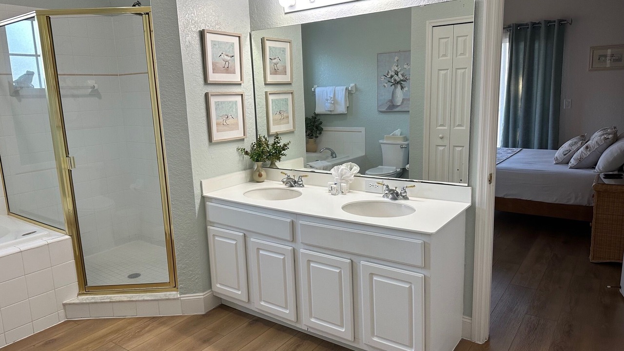 Photo of Bathroom in Bahama Bay