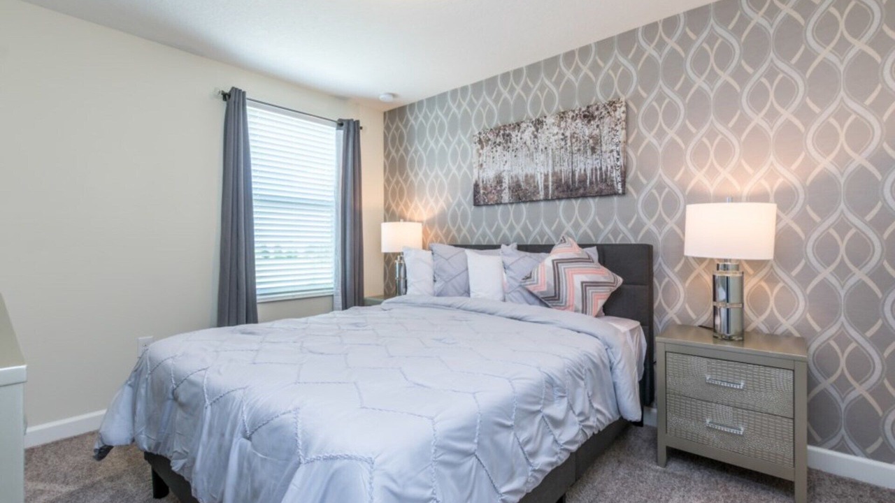 Photo of Bedroom in Davenport