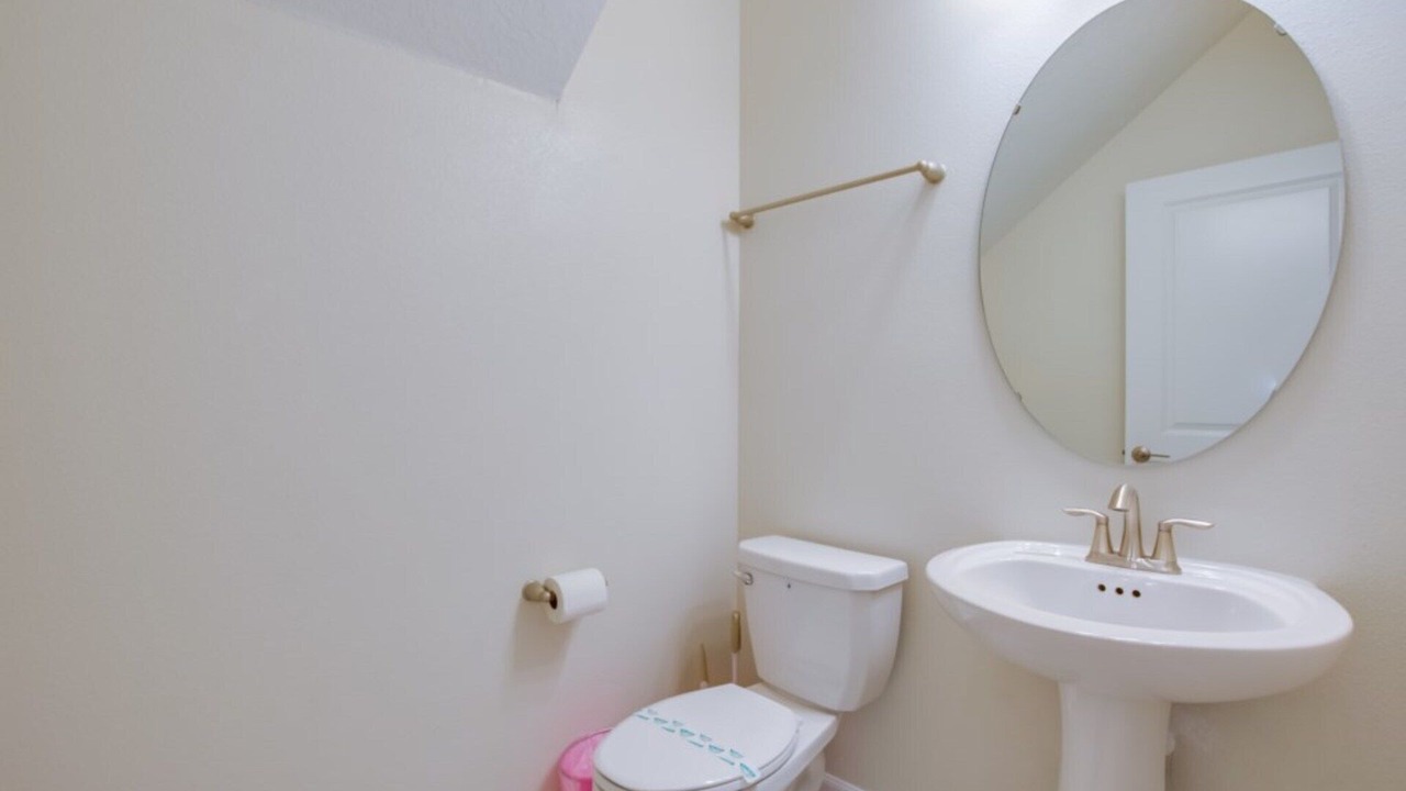 Photo of Bathroom in Davenport