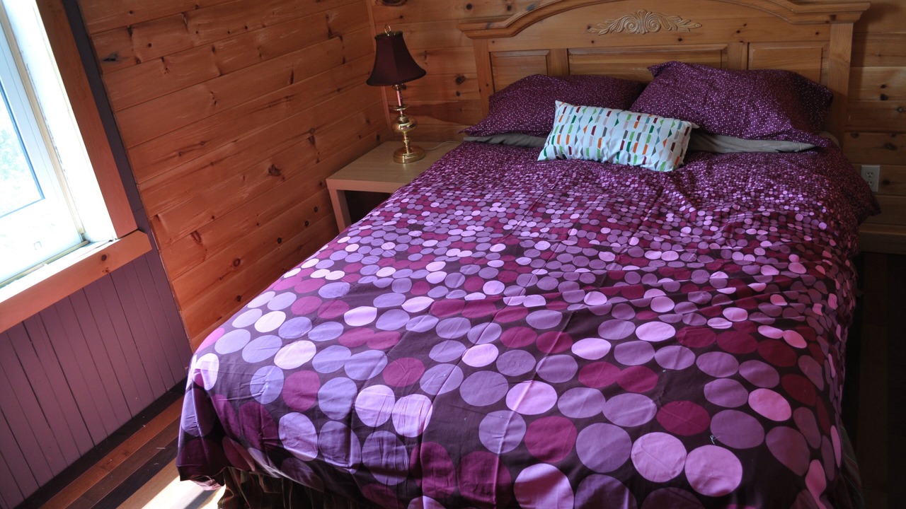 Photo of Bedroom in Port Loring