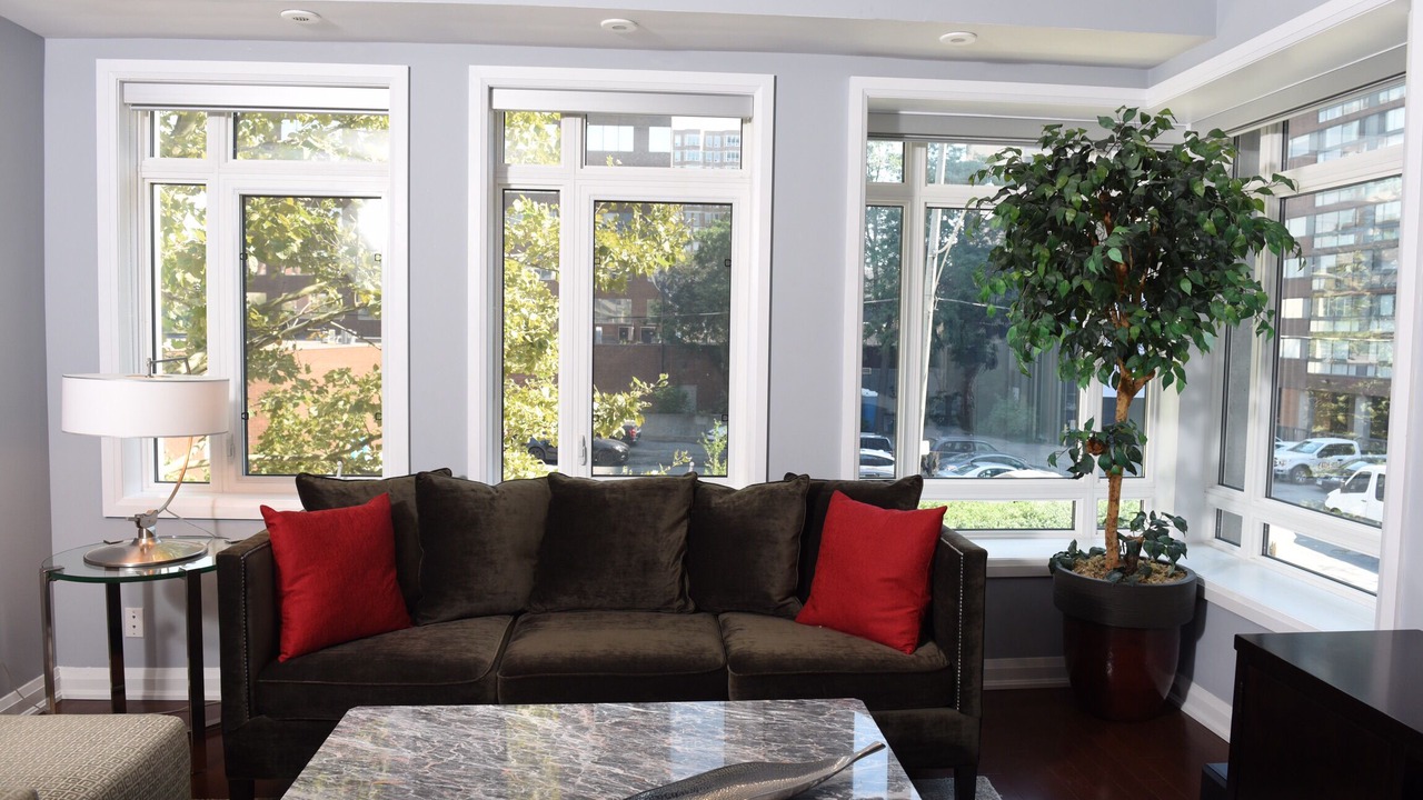 Photo of Livingroom in Yorkville