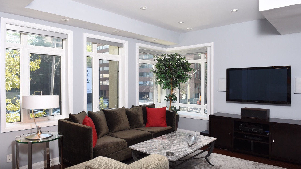 Photo of Livingroom in Yorkville