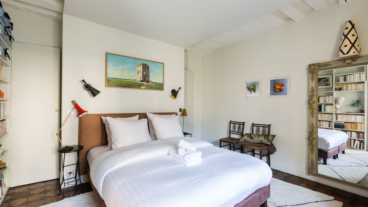Photo of Bedroom in Saint-Merri