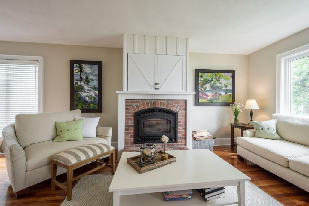 Photo of Livingroom in Adolphustown
