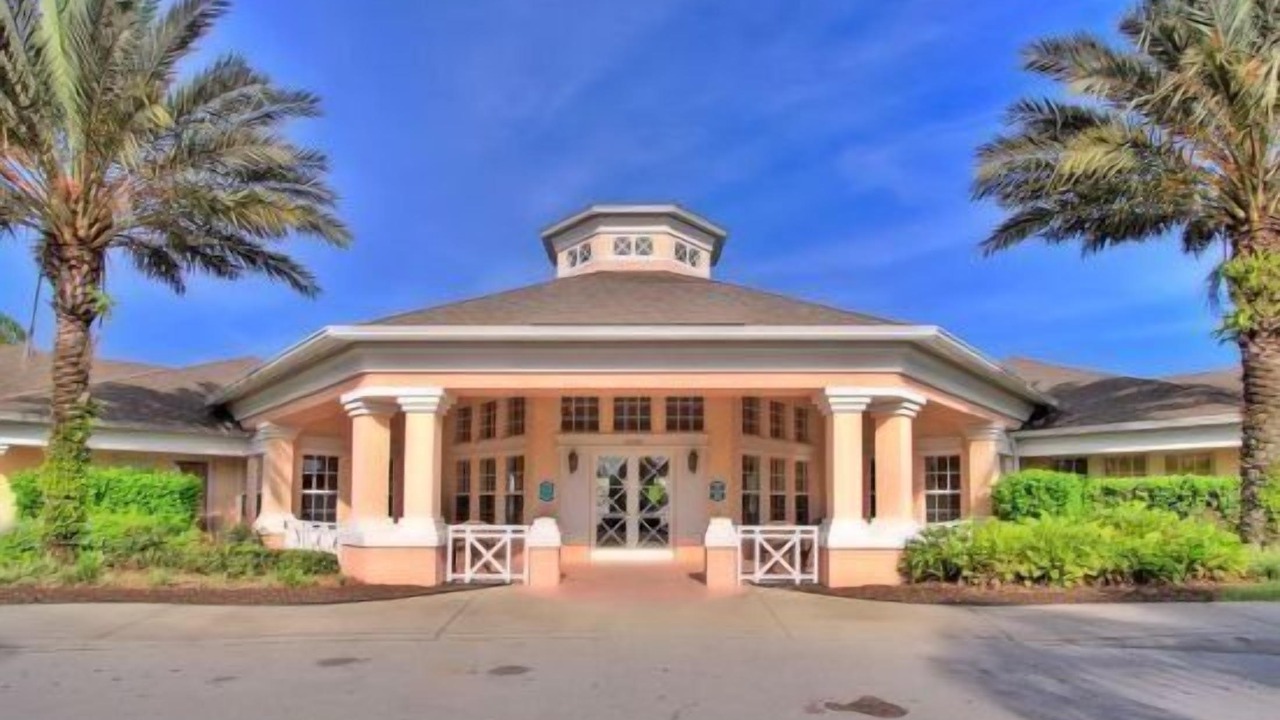 Photo of Others in Windsor Palms