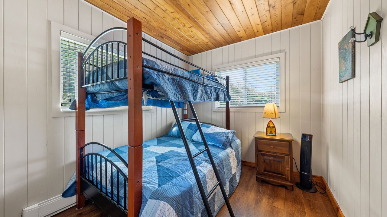 Photo of Bedroom in Big Chute