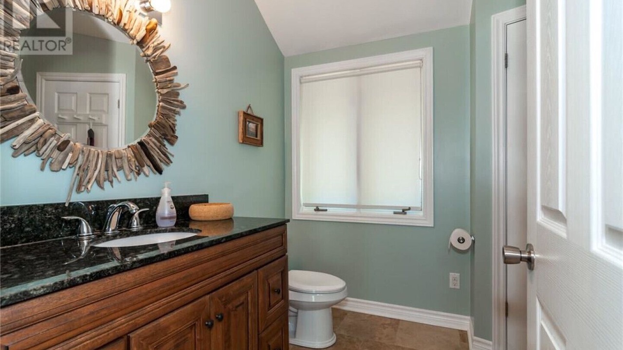 Photo of Bathroom in Honey Harbour