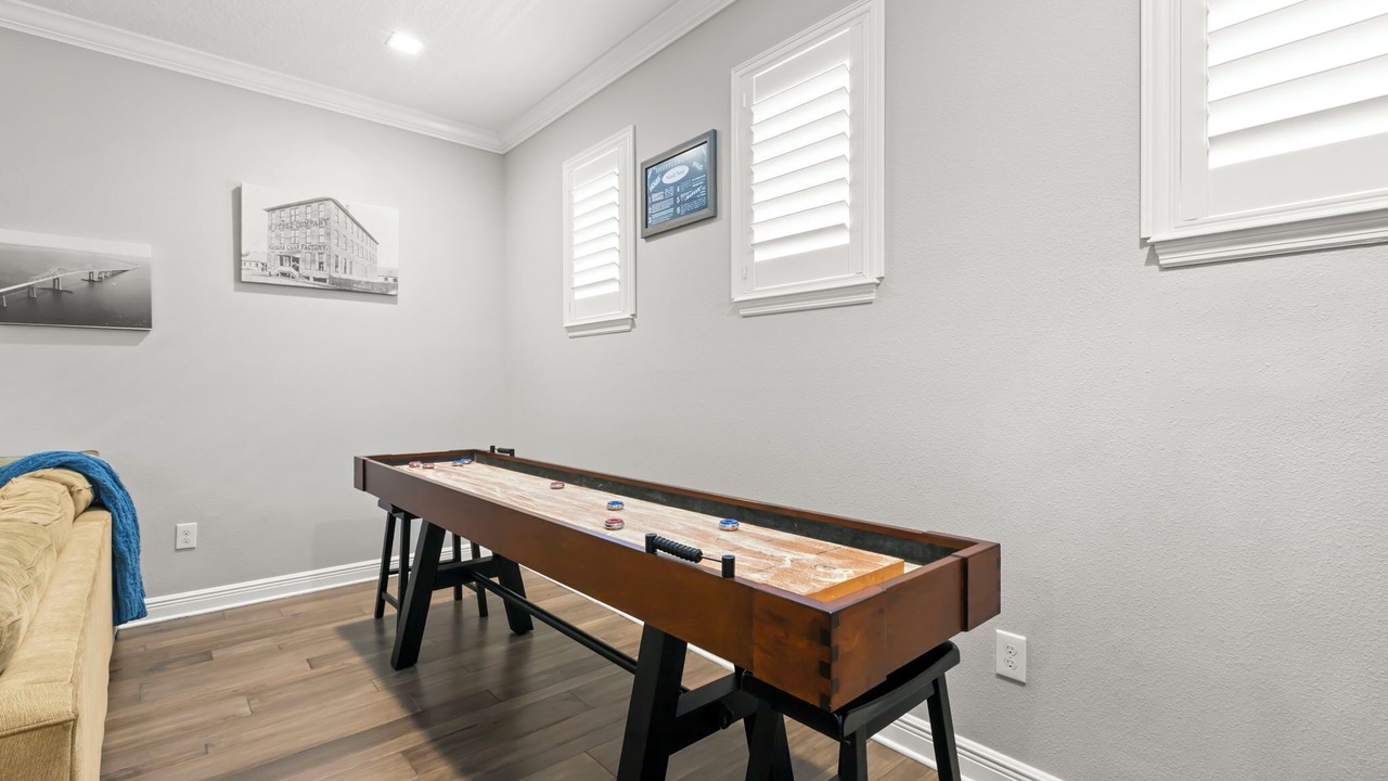 Photo of Bedroom in Courier City - Oscawana