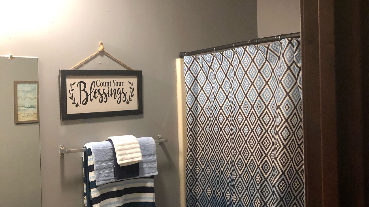 Photo of Bathroom in Lake