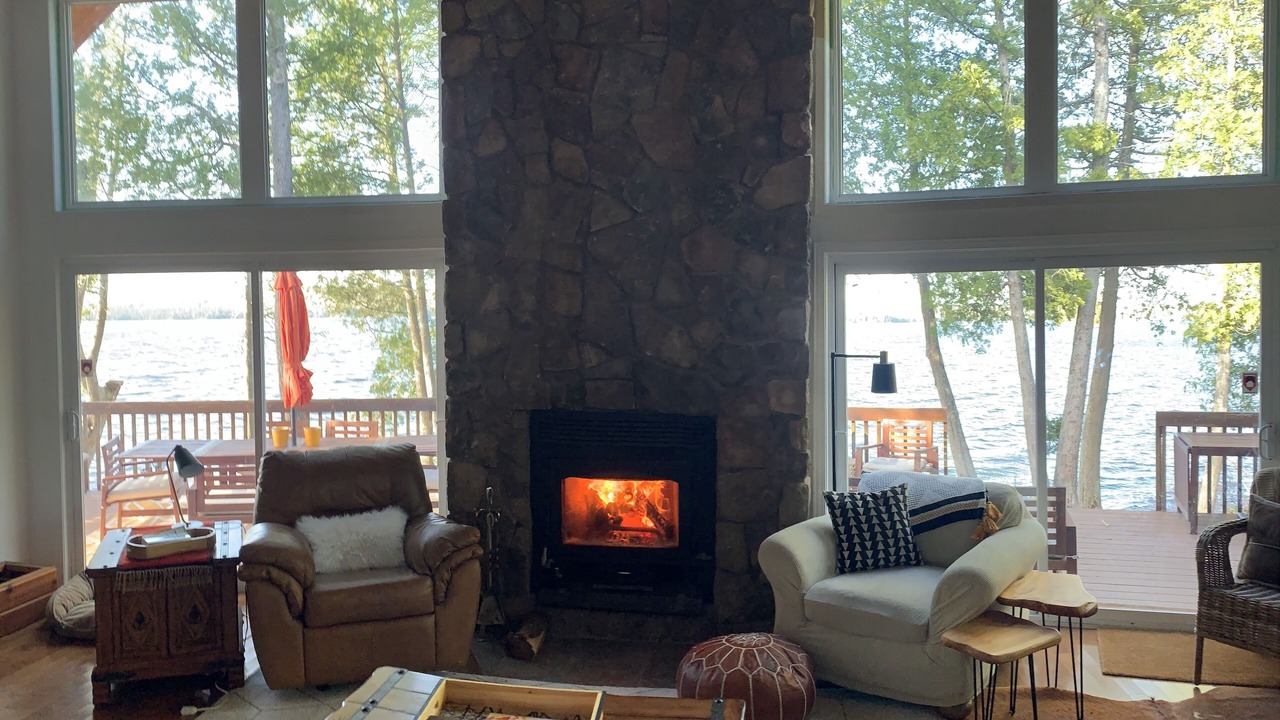 Photo of Livingroom in Nipissing Township