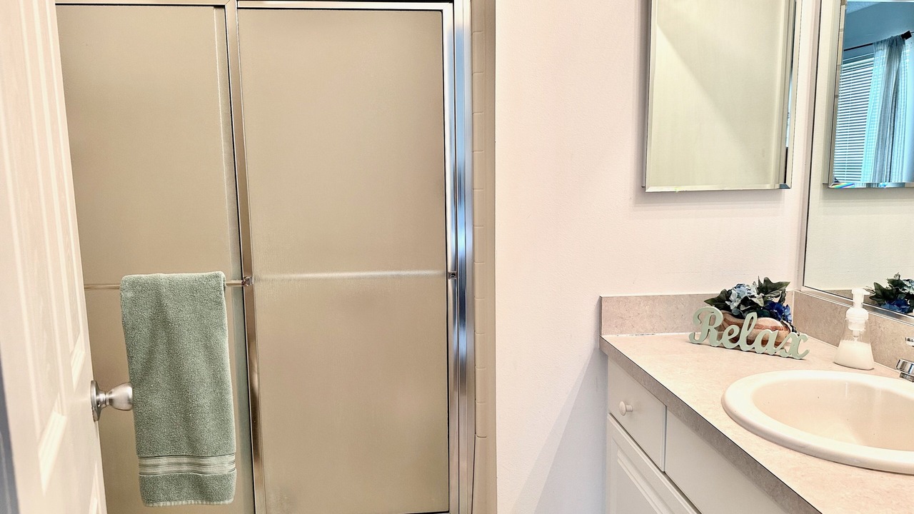 Photo of Bathroom in Mallory Square