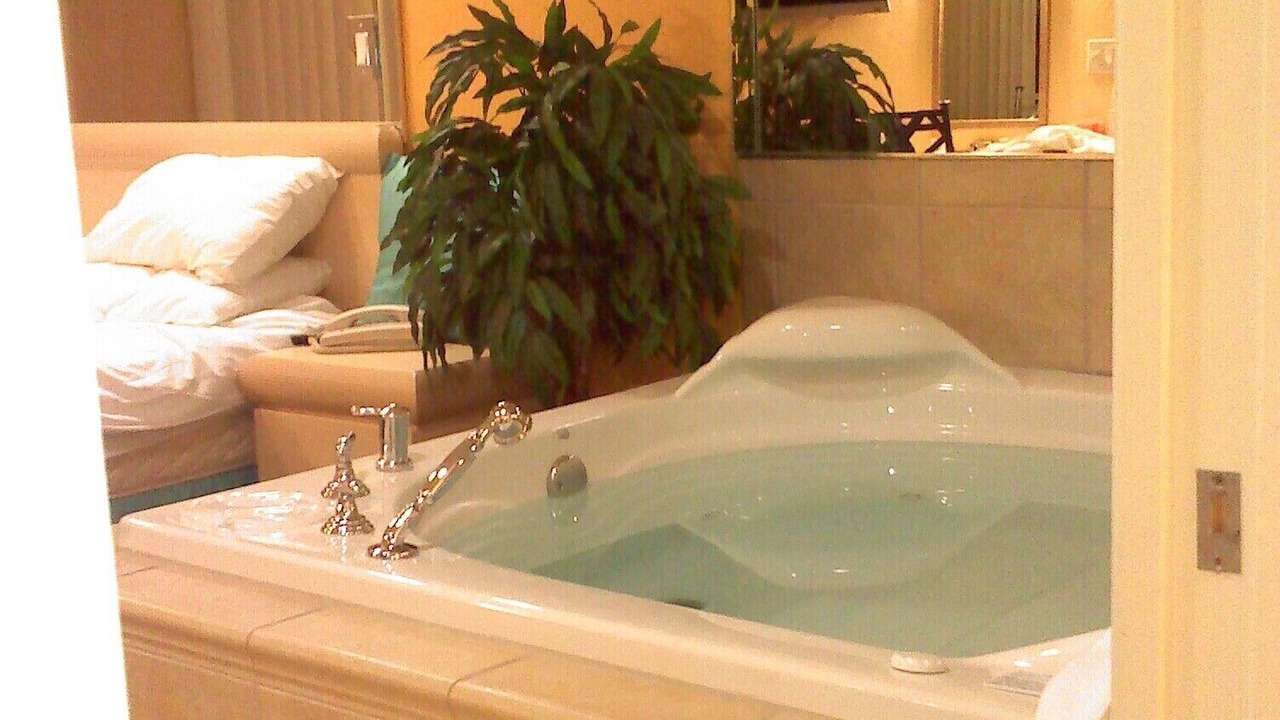 Photo of Bedroom in Bay Lake
