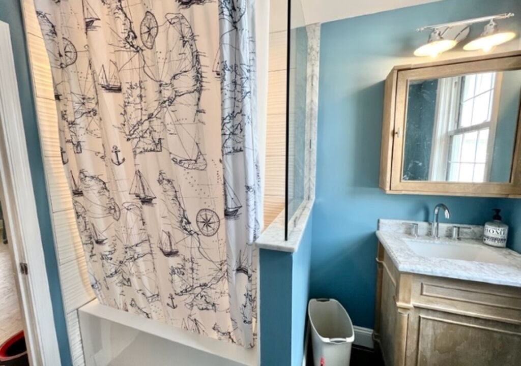 Photo of Bathroom in North End
