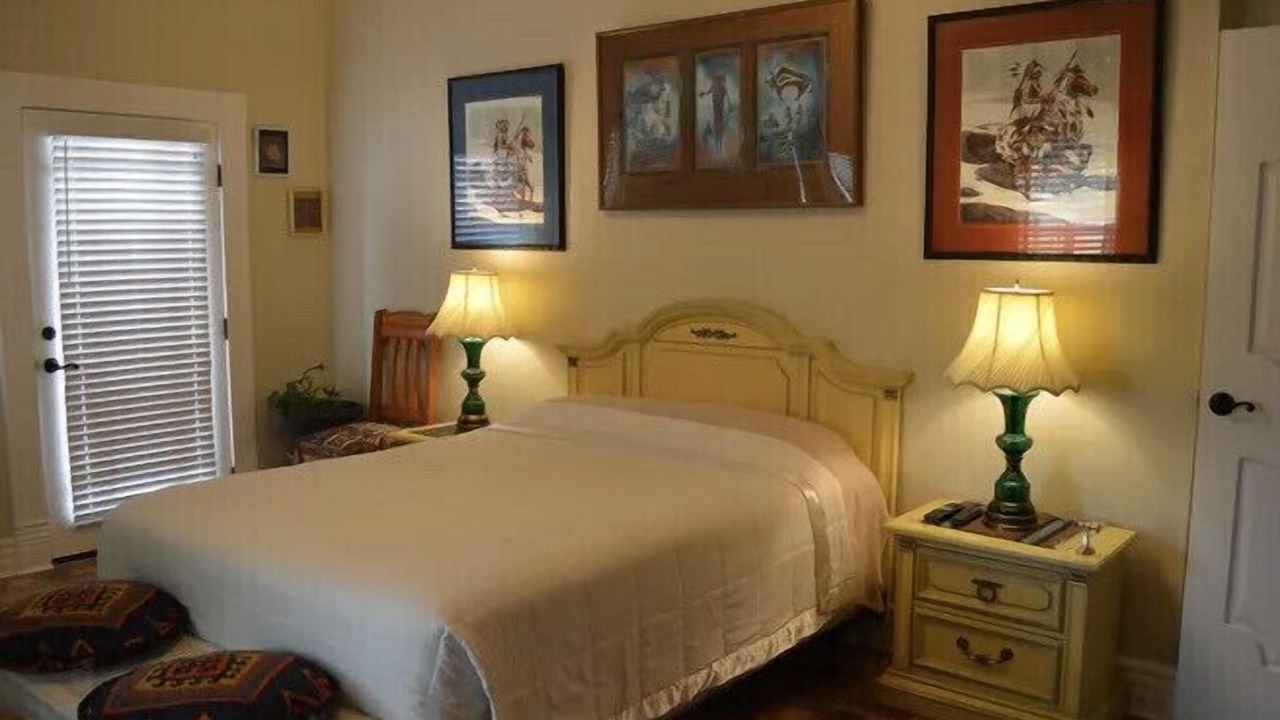 Photo of Bedroom in Downtown Tucson