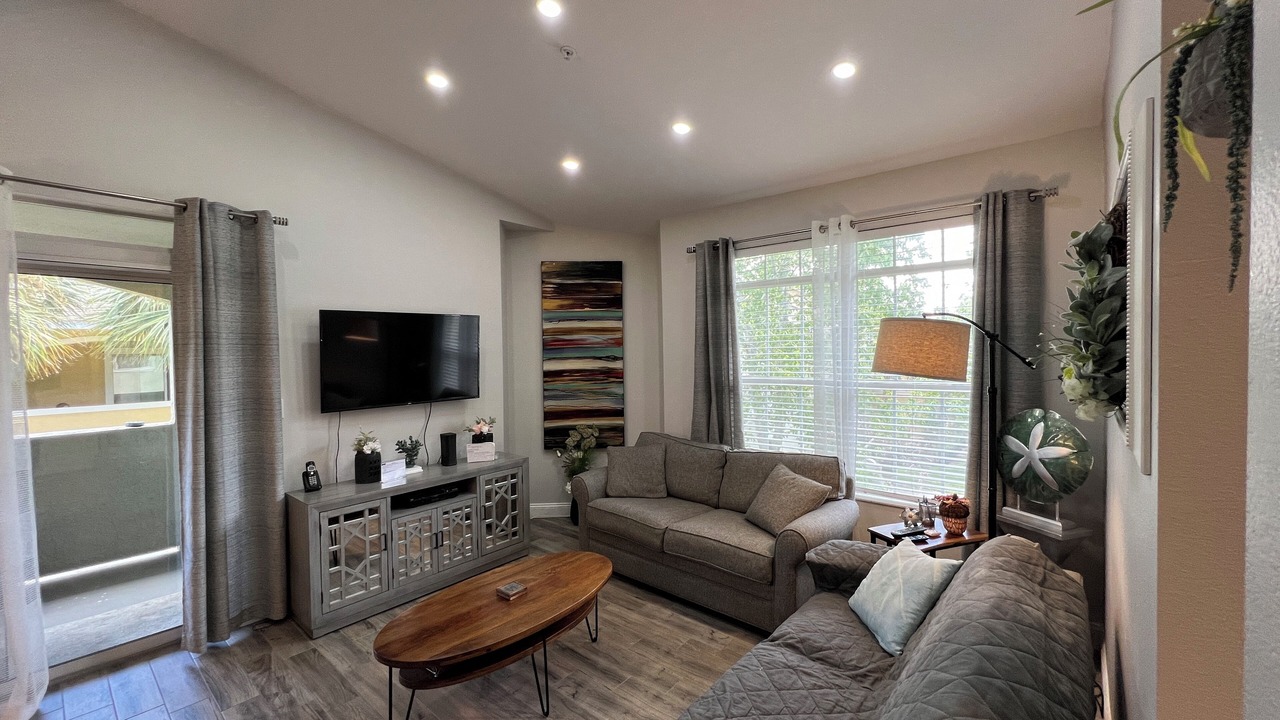 Photo of Livingroom in Clearwater