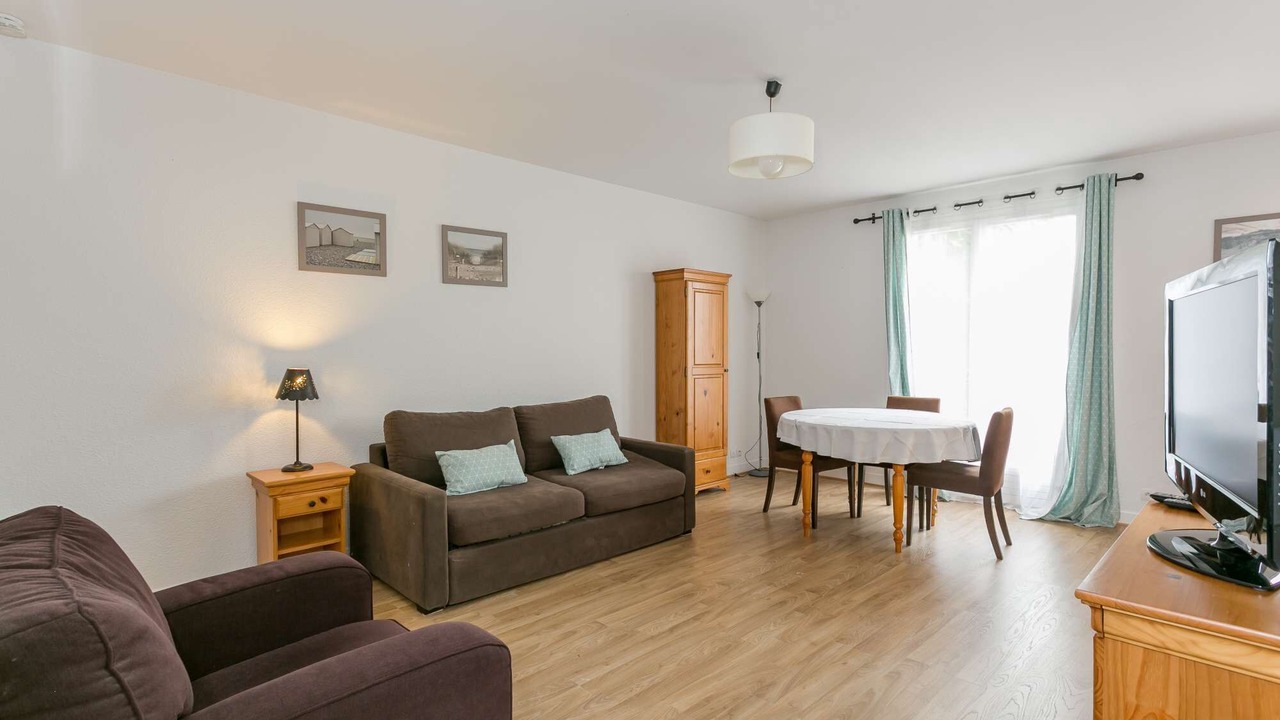 Photo of Livingroom in Rueil-Malmaison