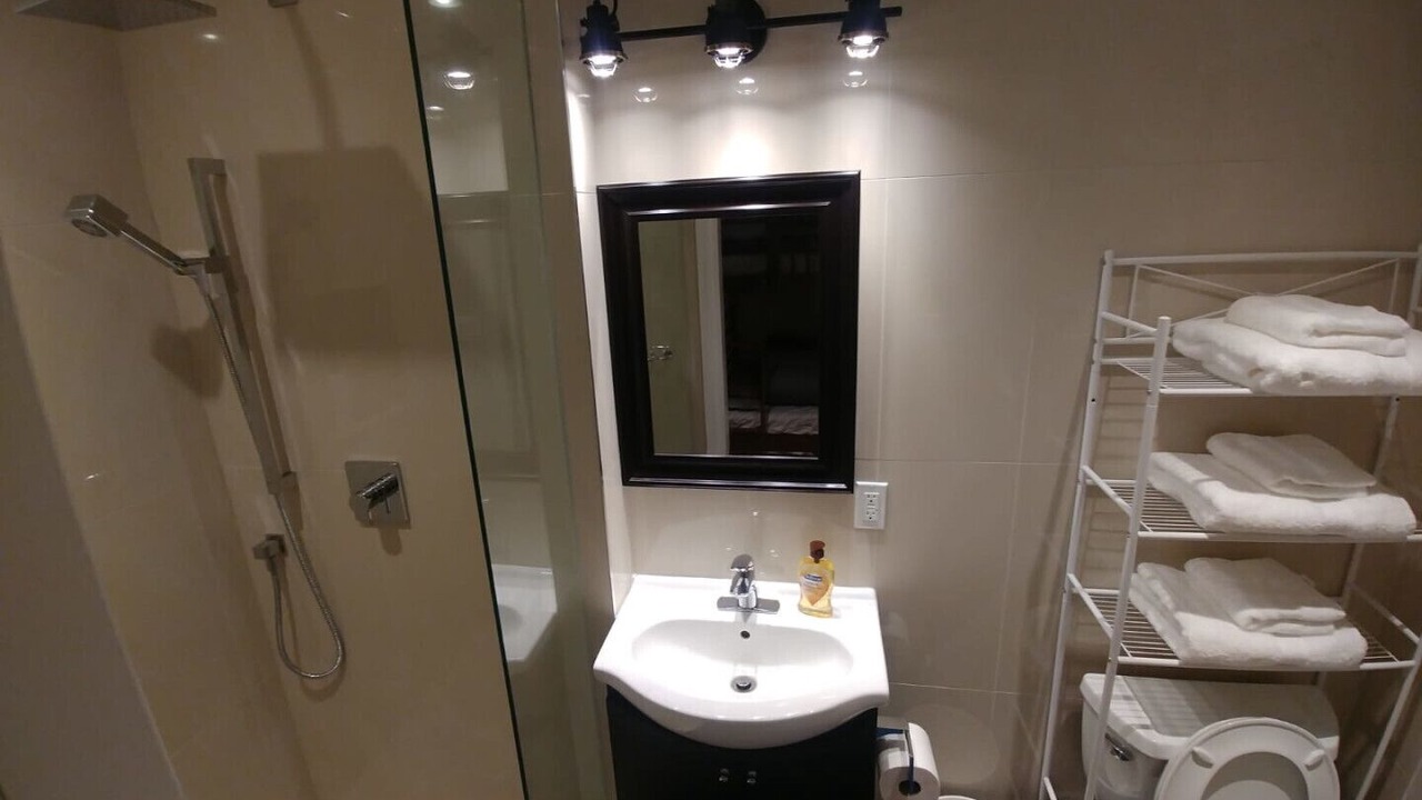 Photo of Bathroom in Innisfil