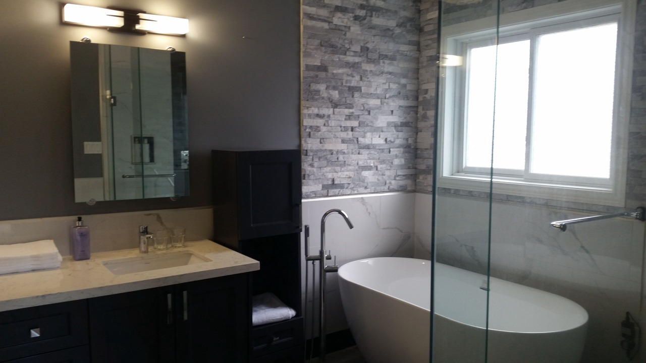 Photo of Bathroom in Central Erin Mills