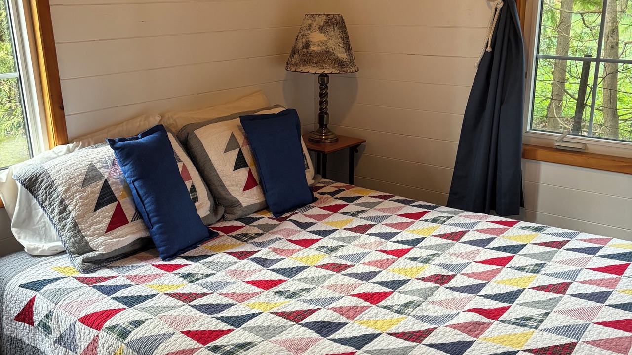 Photo of Bedroom in Rosedale