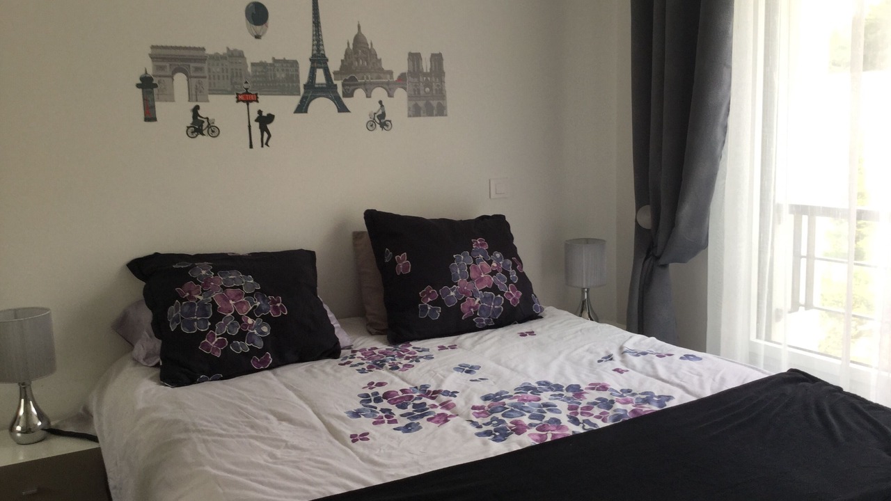 Photo of Bedroom in Montrouge