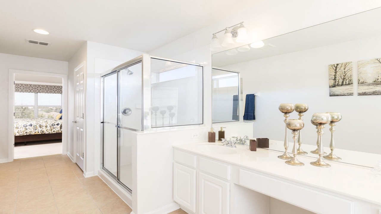 Photo of Bathroom in Windsor Hills