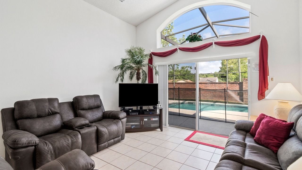 Photo of Livingroom in Seasons