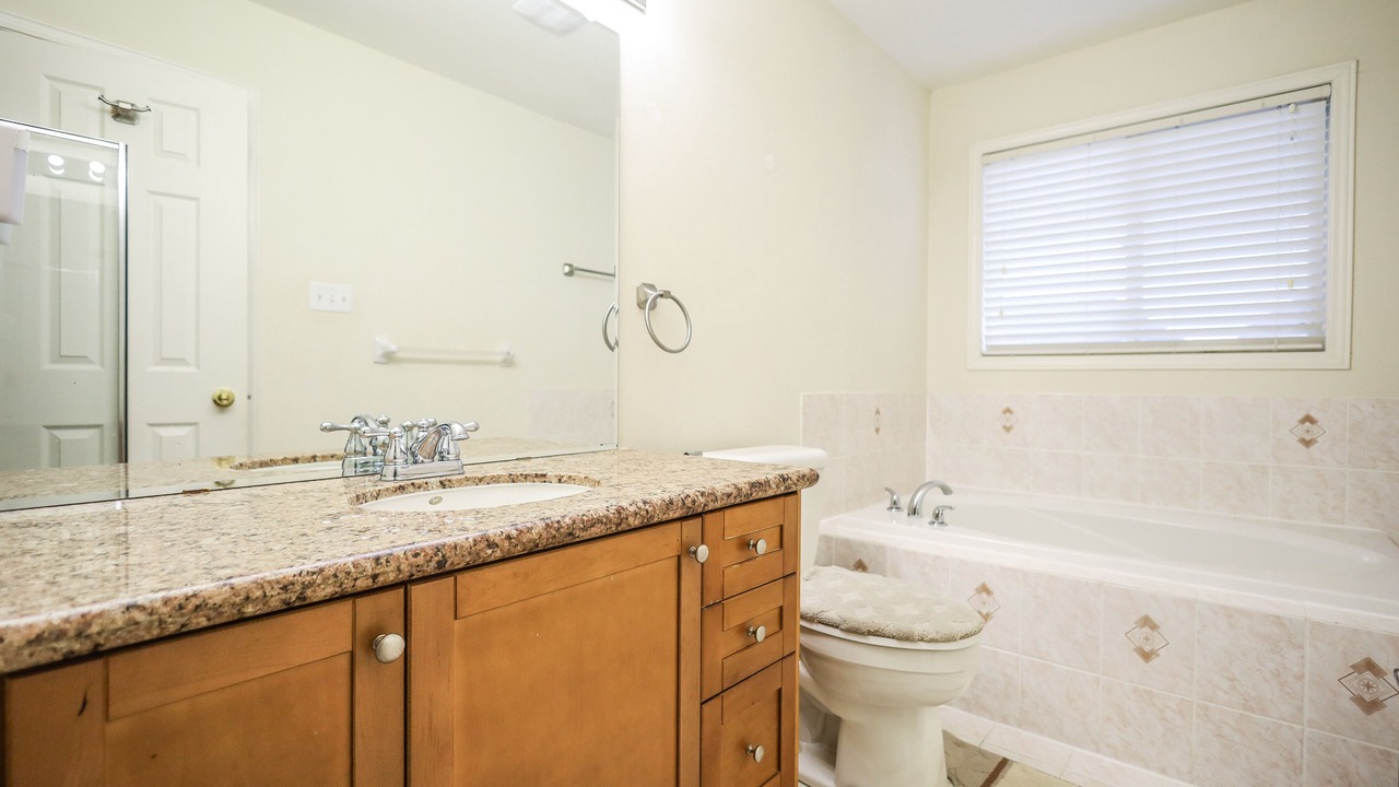 Photo of Bathroom in Markham