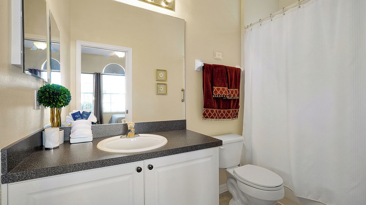 Photo of Bathroom in Tuscan Hills