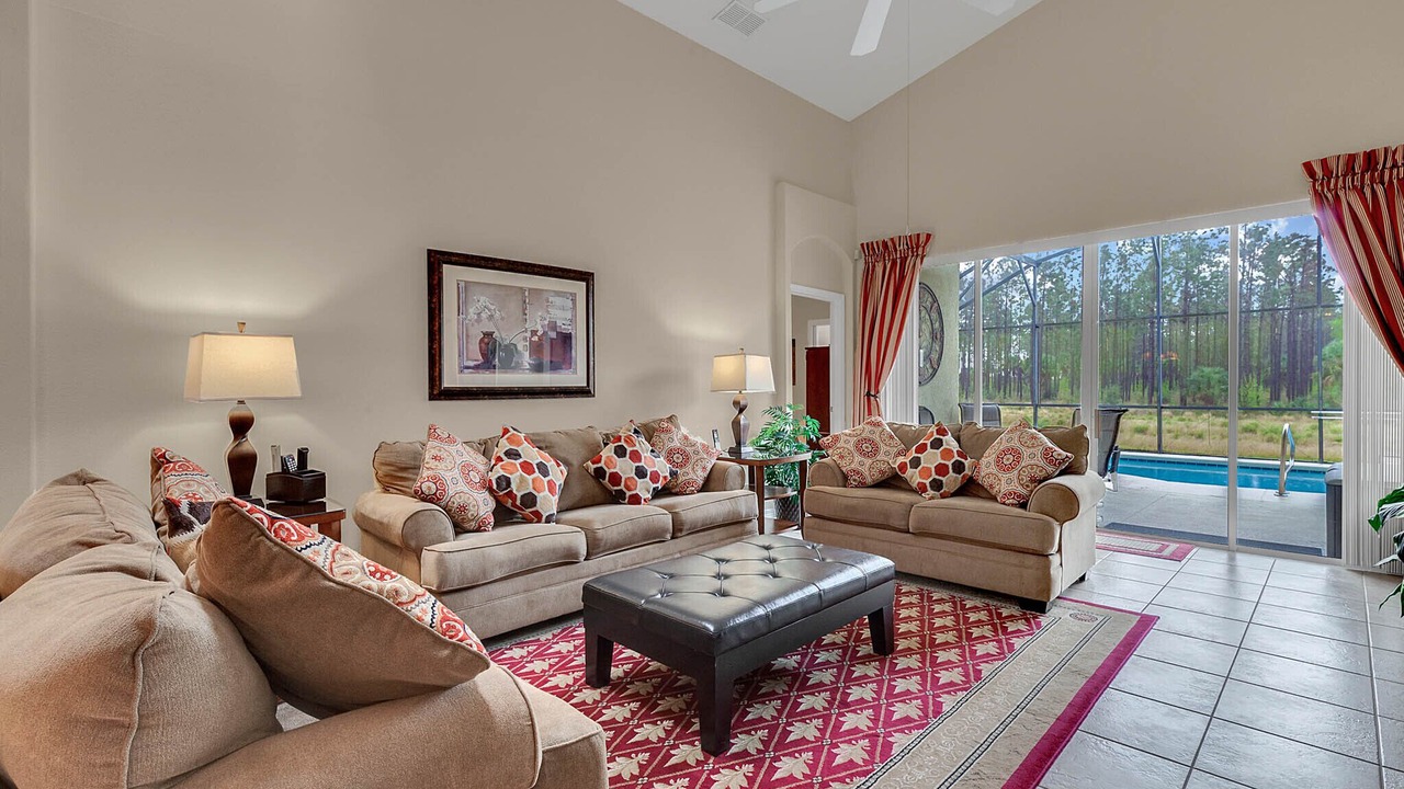 Photo of Livingroom in Tuscan Hills
