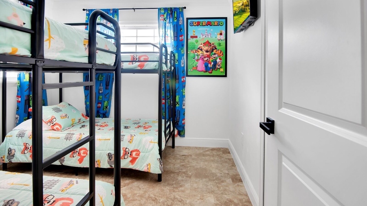 Photo of Bedroom in Englewood Park