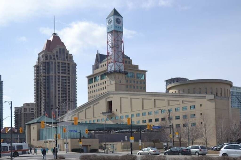 Photo of Others in Mississauga Valleys